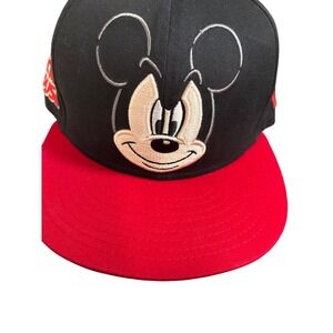 New Era Mickey Mouse Disney Cap Hat Medium Large Black Red 9FIFTY
Rare find